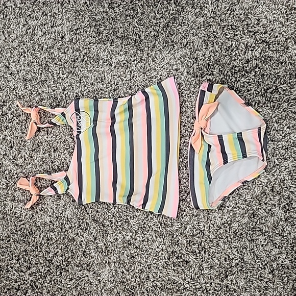 Roxy swimsuit size 2 - Picture 1 of 6